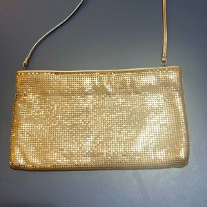 Vintage Condition Whiting & Davis Gold Metal Mesh Evening Handbag